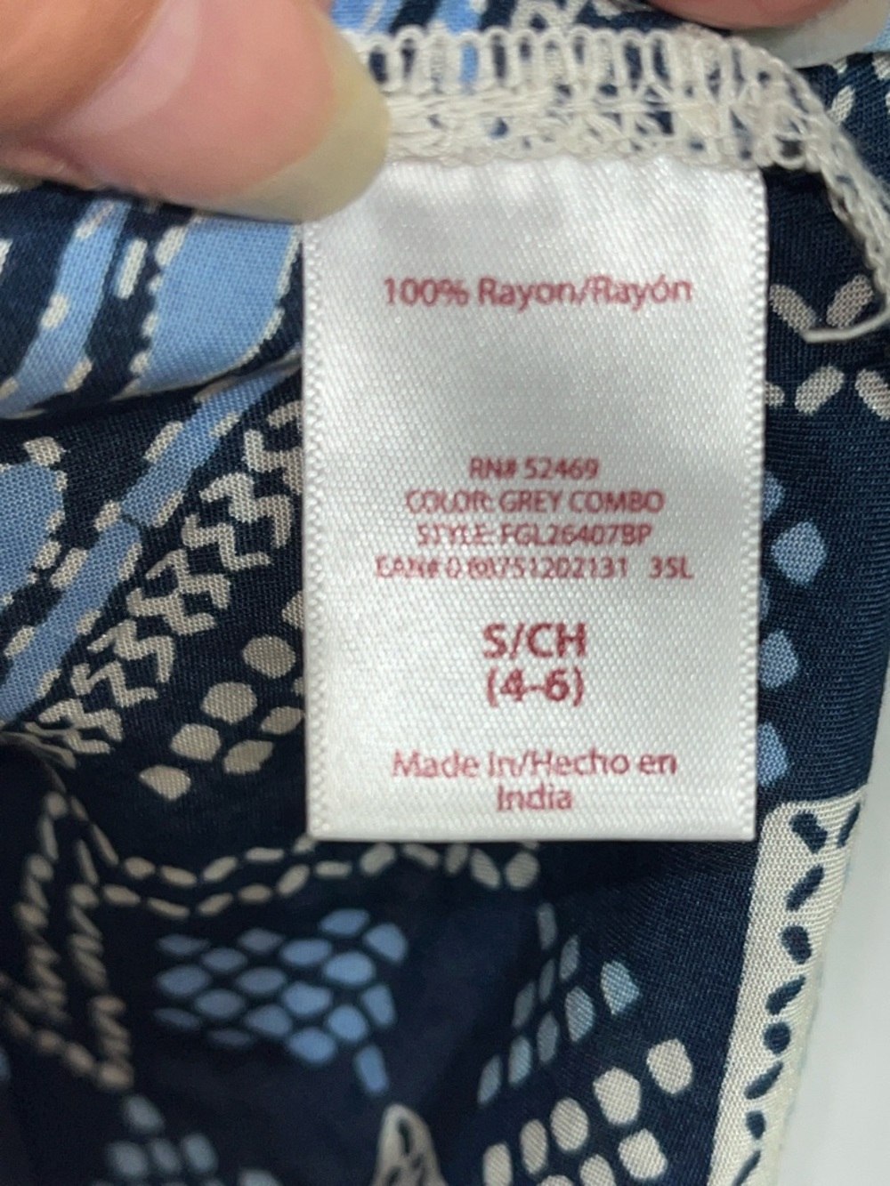 Faded Glory boho style white Top with Blue Floral Print size S(4-6) - Picture 7 of 14